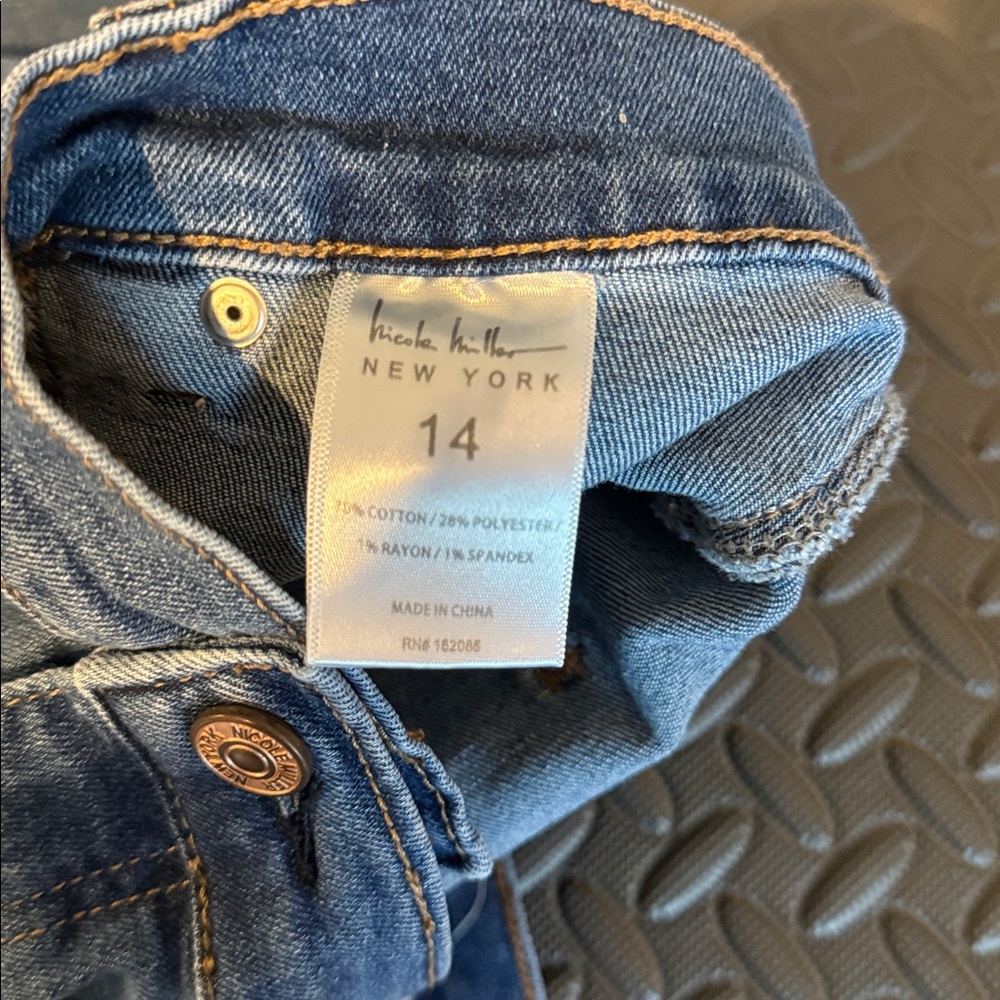 Nicole Miller Distressed Blue Denim Jeans - Picture 4 of 5